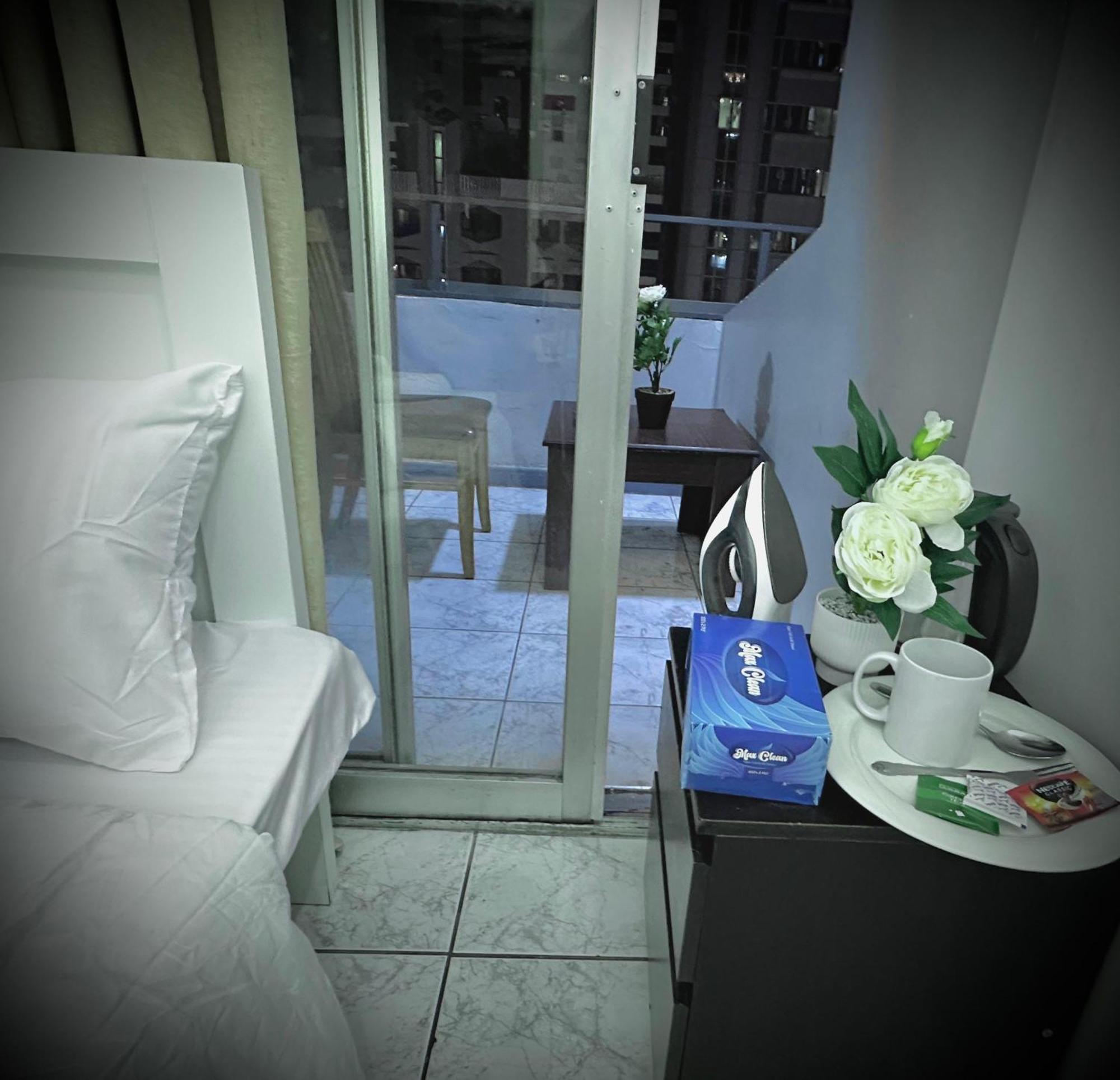 Hostel New Phenomenal With Sea View Abu Dhabi